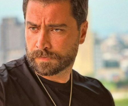 ساندي ابنة معتصم النهار تأخذ والدها للترند 